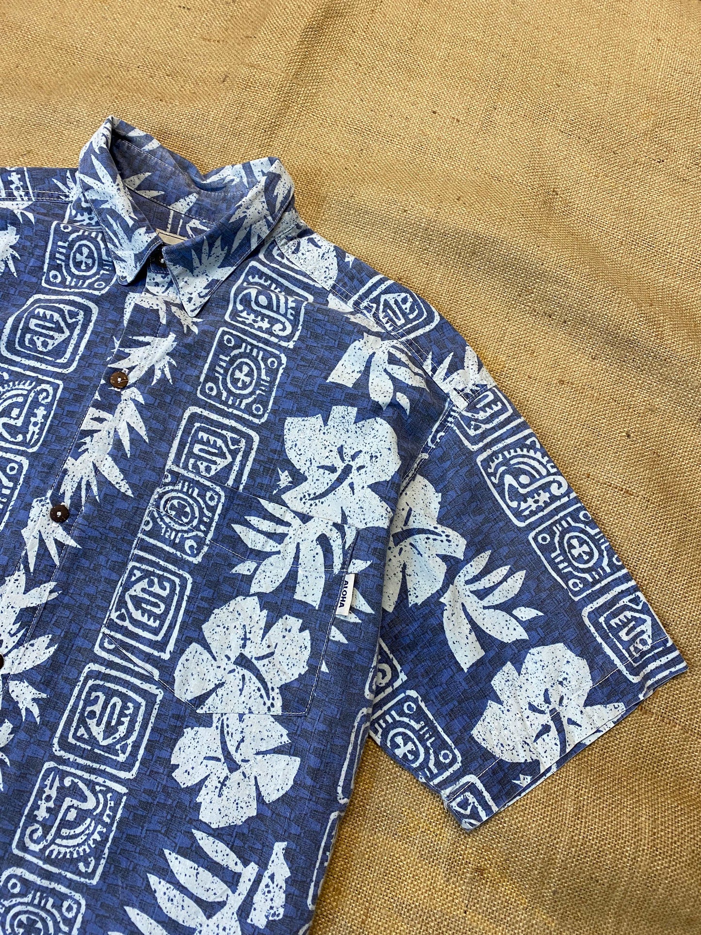 1980's hawaiian shirt made in U.S.A