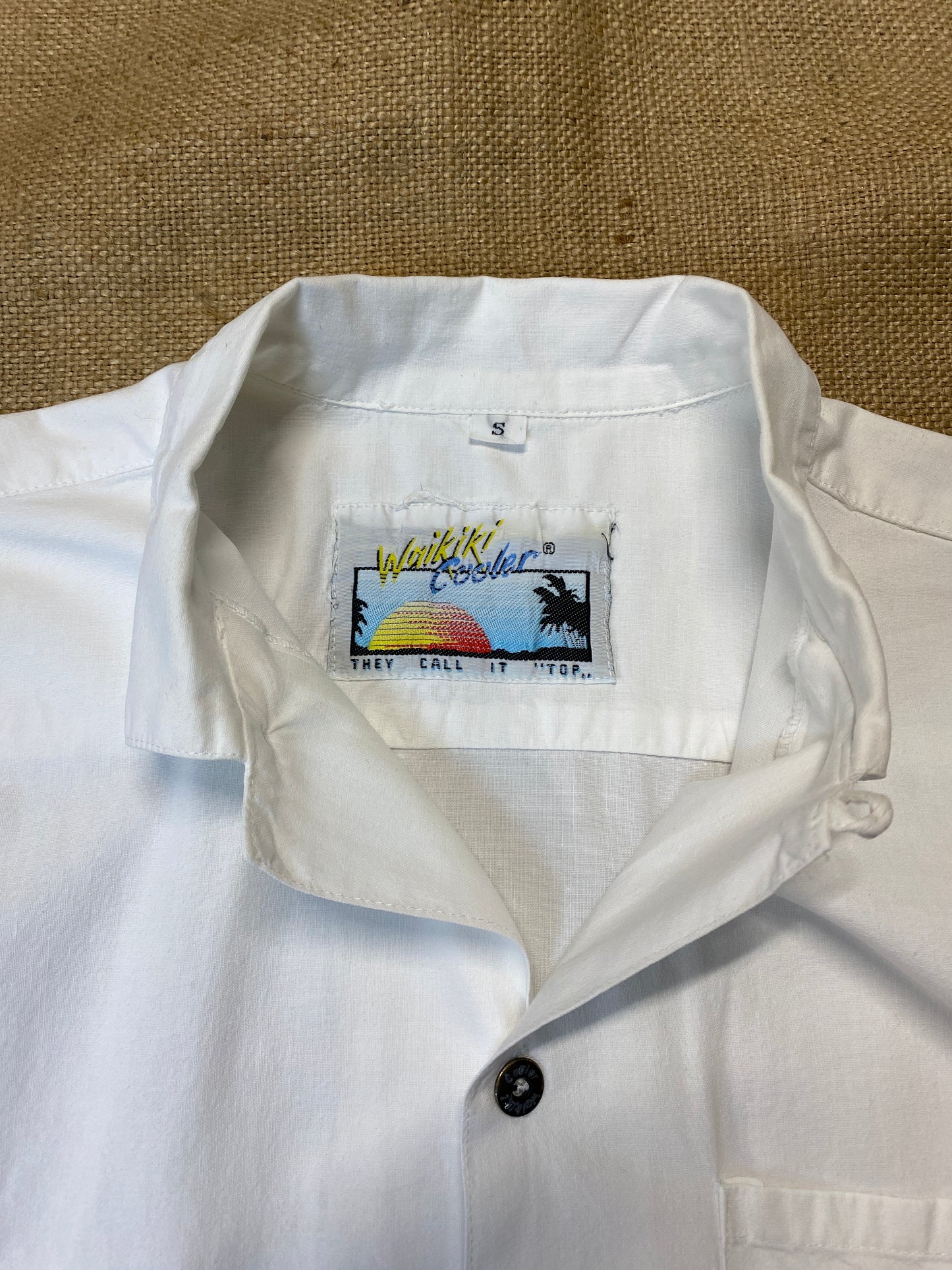 Waikiki cooler vintage shirt