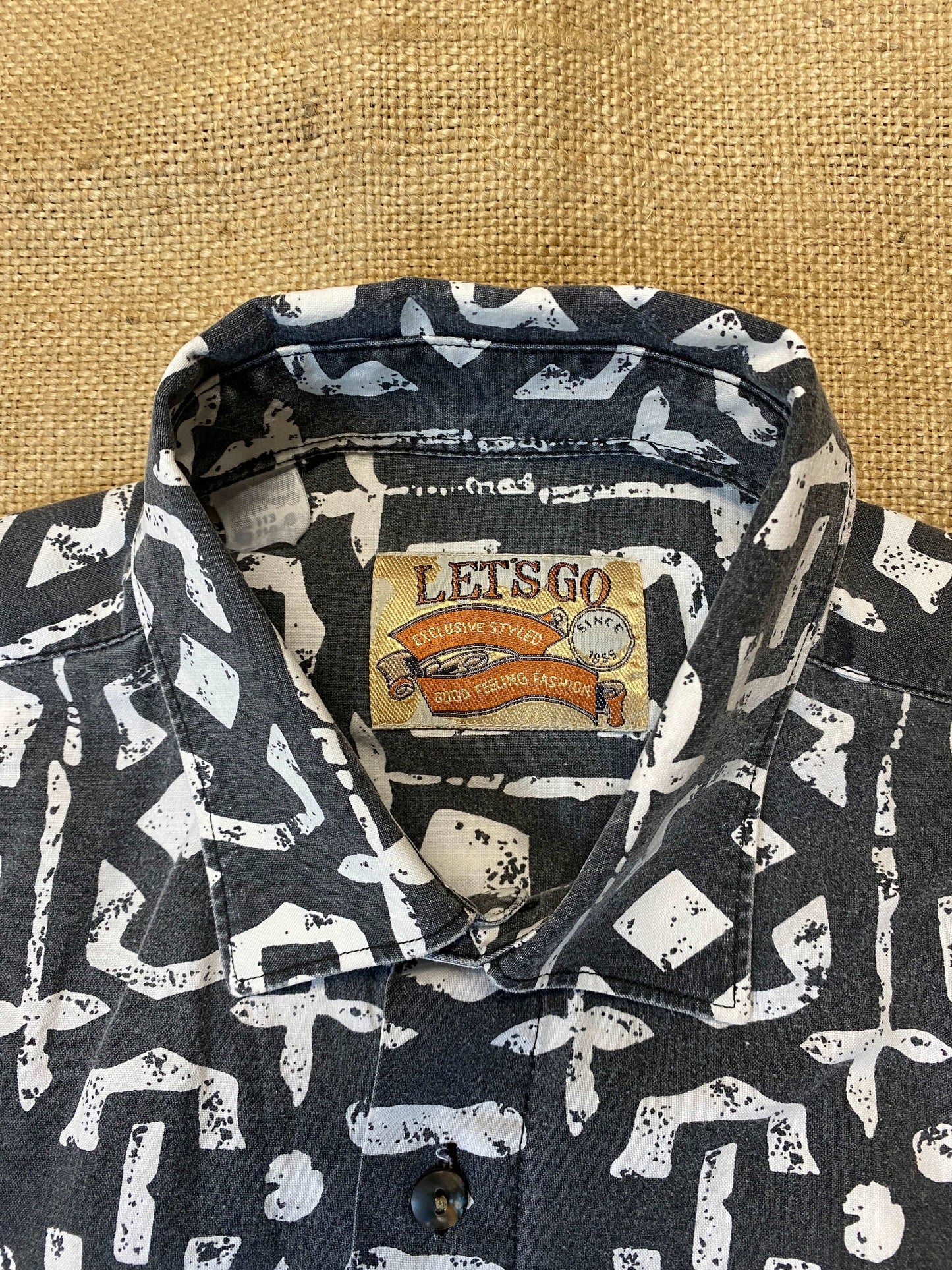 1990's faded grey printed shirt