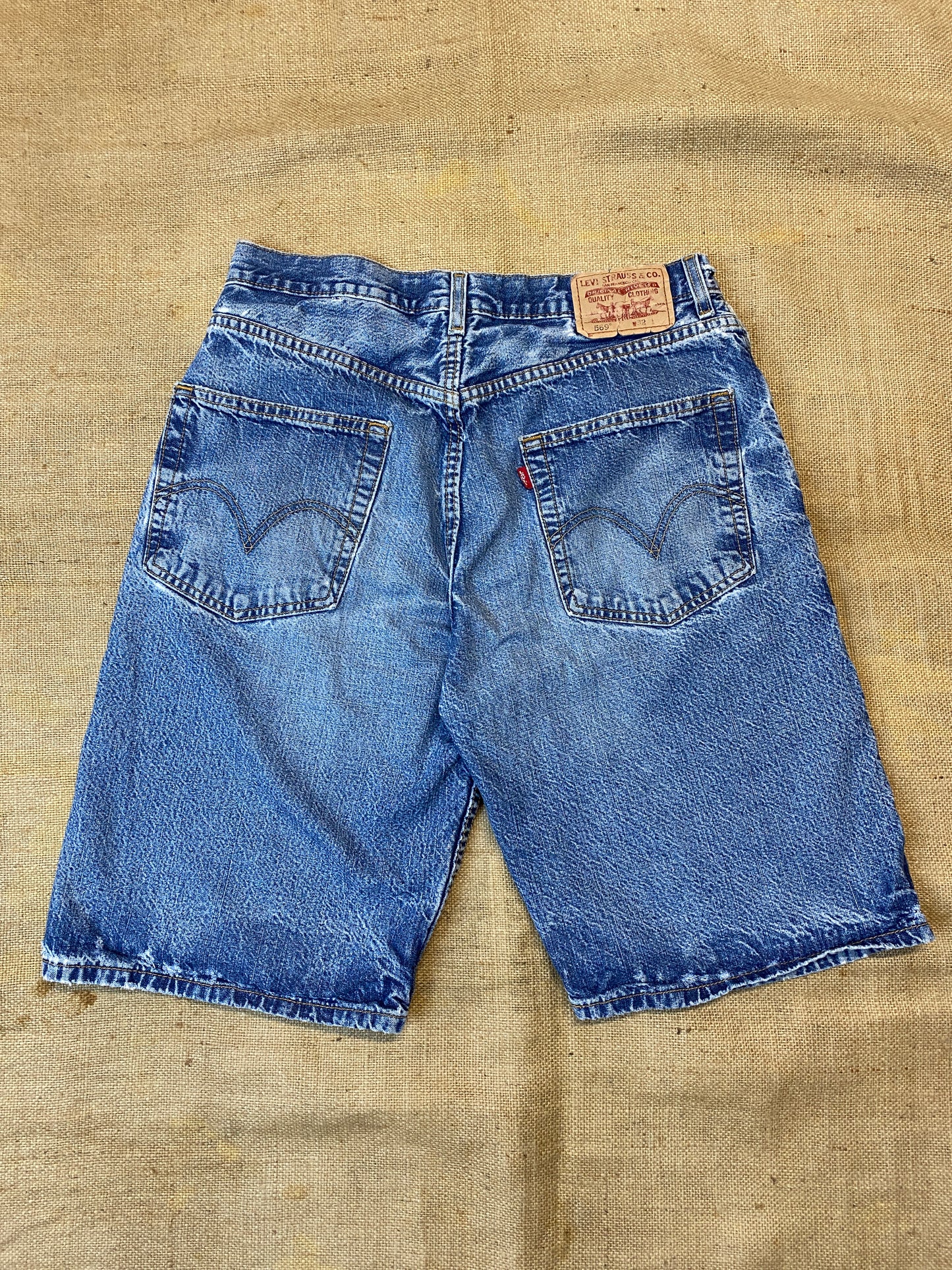 Levi's 569 Loose straight jorts