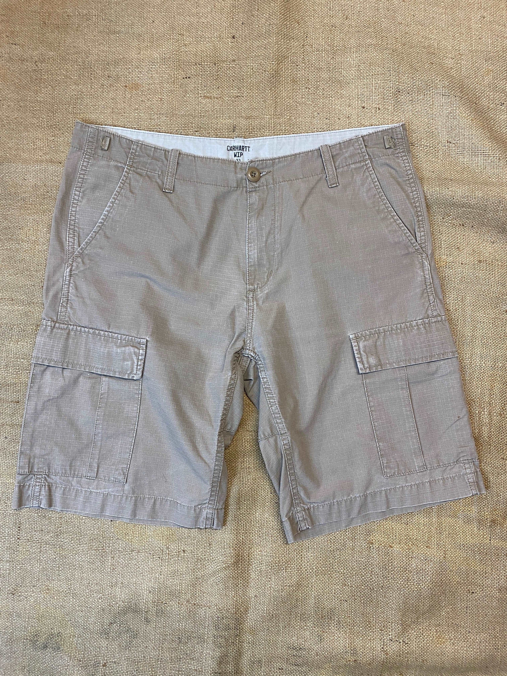 Carhartt Wip beige aviation shorts