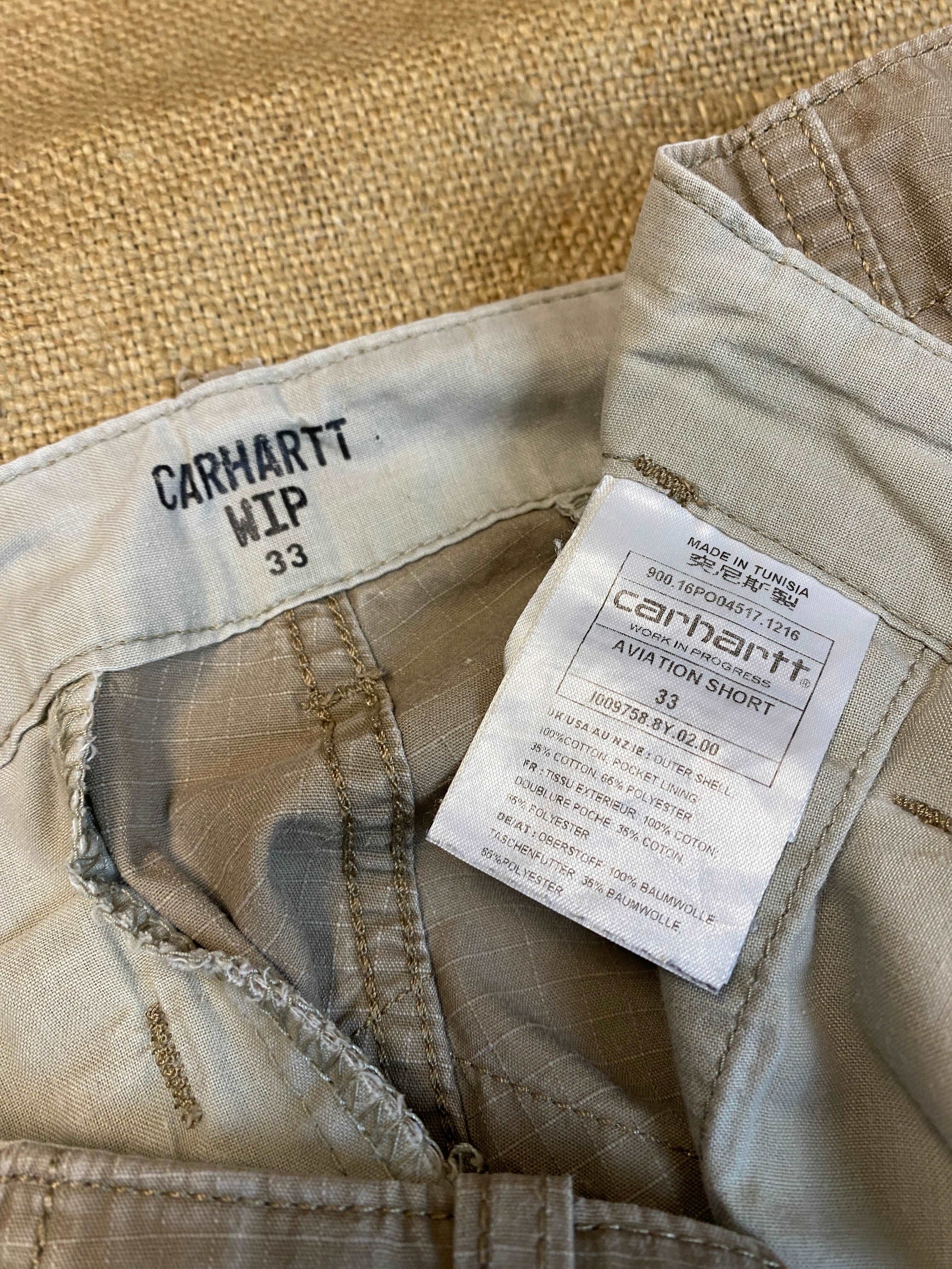 Carhartt Wip beige aviation shorts