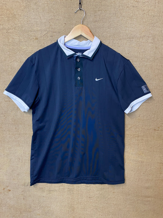 Vintage Nike court tennis polo (L)