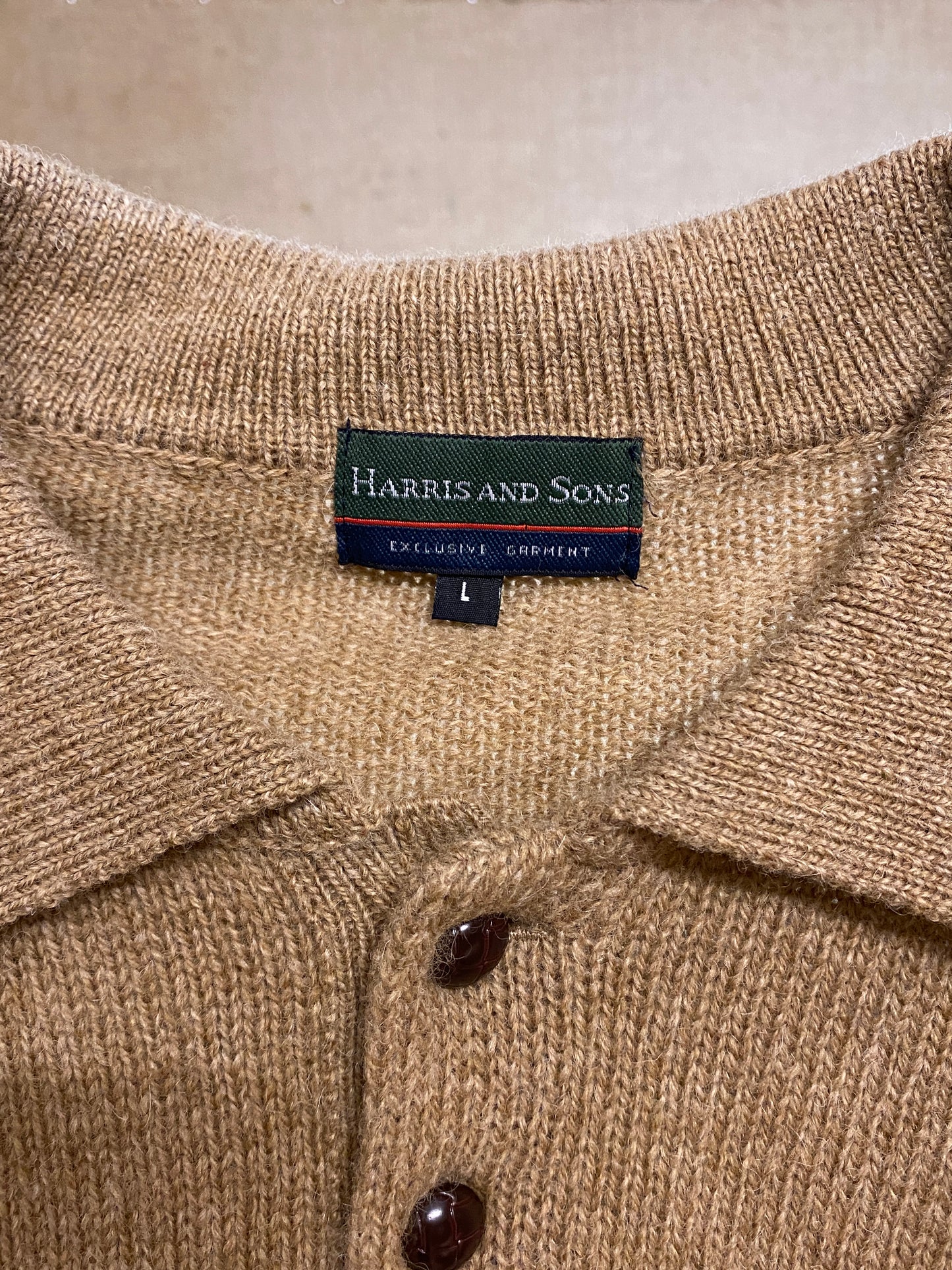 Harris and sons  vintage virgin wool knitted polo (L)